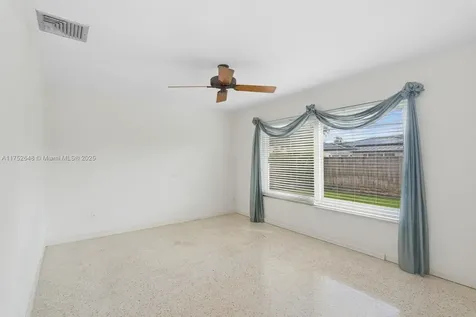9260 SW 80th Terrace Miami FL 33173