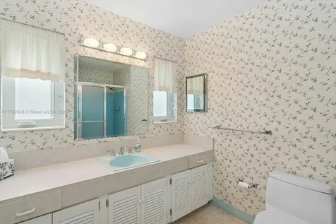 9260 SW 80th Terrace Miami FL 33173