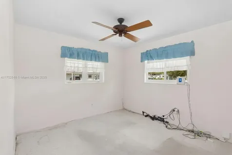 9260 SW 80th Terrace Miami FL 33173