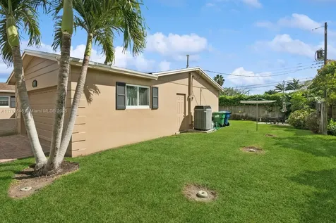9260 SW 80th Terrace Miami FL 33173