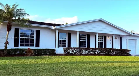 12460 SW 104th Terrace Miami FL 33186