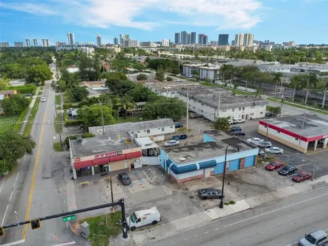 1010 N Federal Highway Hallandale Beach FL 33009