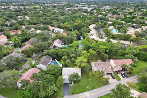 3902 Sanctuary Drive Coral Springs FL 33065