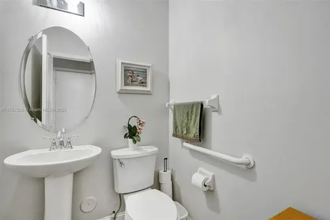 3902 Sanctuary Drive Coral Springs FL 33065