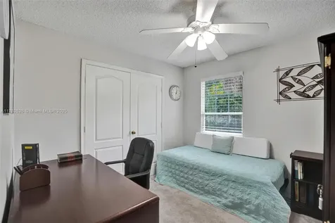 3902 Sanctuary Drive Coral Springs FL 33065