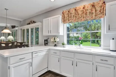 3902 Sanctuary Drive Coral Springs FL 33065
