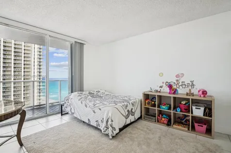 16485 Collins Avenue Sunny Isles Beach FL 33160