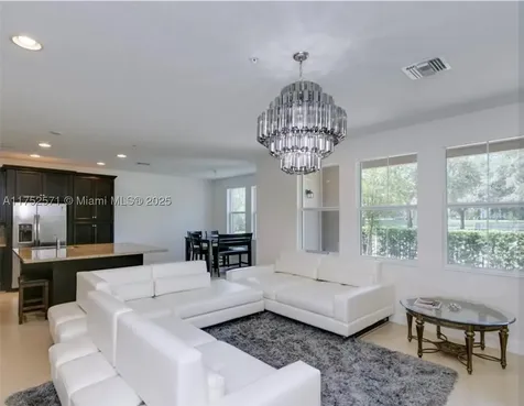2910 NW 124th Way Sunrise FL 33323