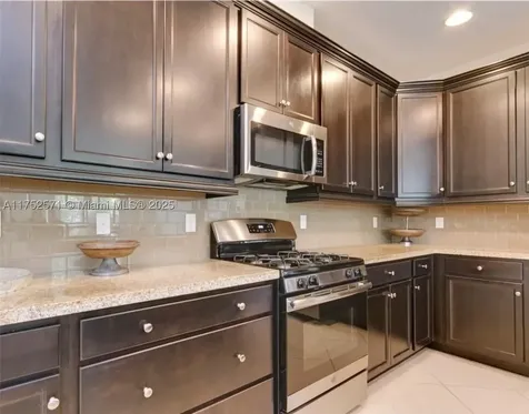 2910 NW 124th Way Sunrise FL 33323