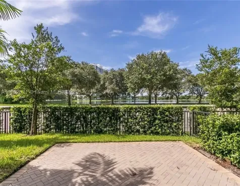 2910 NW 124th Way Sunrise FL 33323
