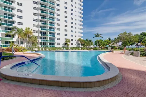 3001 S Ocean Drive Hollywood FL 33019