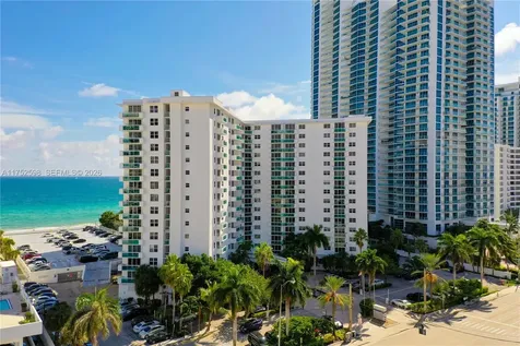 3001 S Ocean Drive Hollywood FL 33019