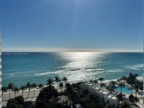3001 S Ocean Drive Hollywood FL 33019
