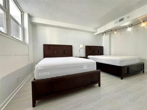 3001 S Ocean Drive Hollywood FL 33019