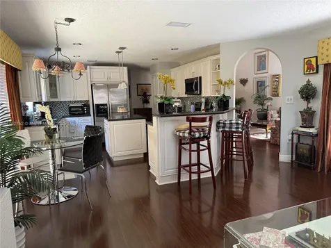 11350 NW 50th Terrace Doral FL 33178