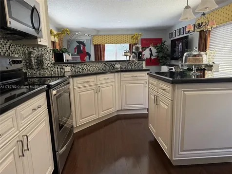 11350 NW 50th Terrace Doral FL 33178
