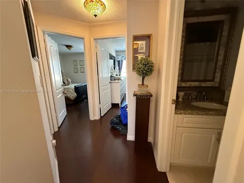 11350 NW 50th Terrace Doral FL 33178