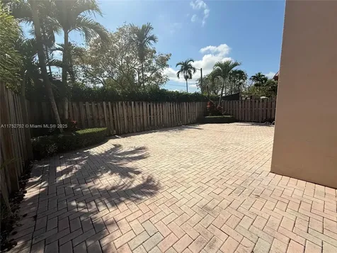 11350 NW 50th Terrace Doral FL 33178