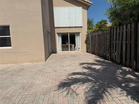 11350 NW 50th Terrace Doral FL 33178