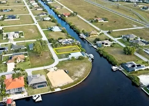 407 NW 33rd Avenue Cape Coral FL 33993
