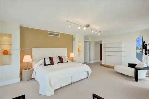 18911 Collins Avenue Sunny Isles Beach FL 33160