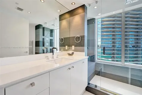 18911 Collins Avenue Sunny Isles Beach FL 33160