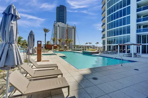 18911 Collins Avenue Sunny Isles Beach FL 33160