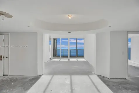 19111 Collins Avenue Sunny Isles Beach FL 33160