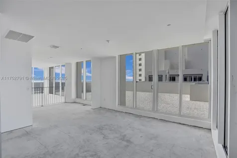 19111 Collins Avenue Sunny Isles Beach FL 33160