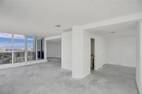 19111 Collins Avenue Sunny Isles Beach FL 33160