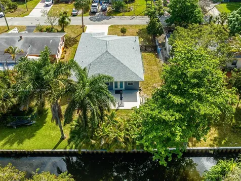 1801 SW 28th Way Fort Lauderdale FL 33312