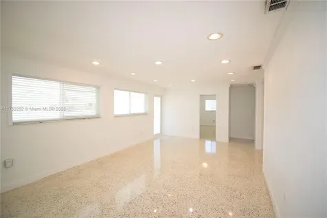 455 SW 121st Avenue Miami FL 33184