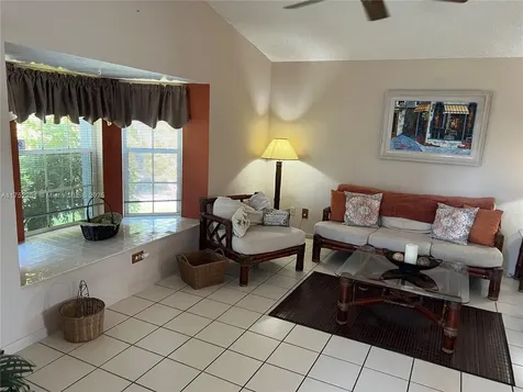 9878 SW 223rd Terrace Cutler Bay FL 33190