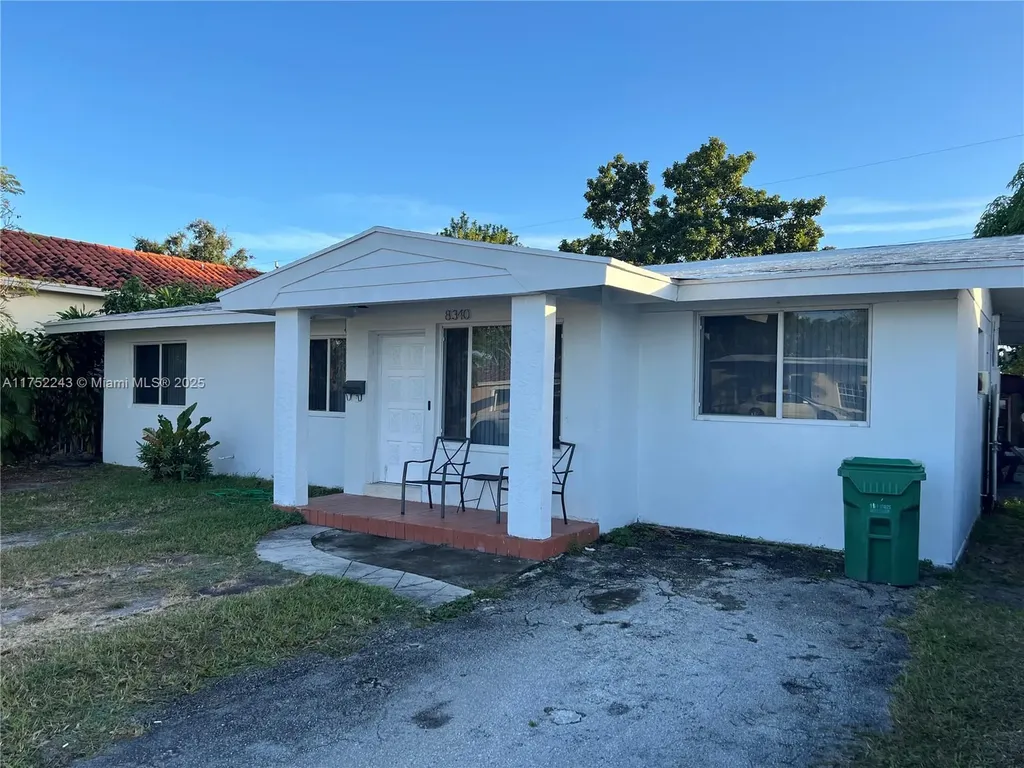 8340 SW 44th Street Miami FL 33155