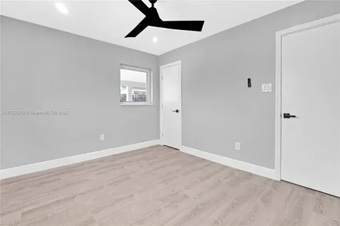 5300 NW 181st Terrace Miami Gardens FL 33055