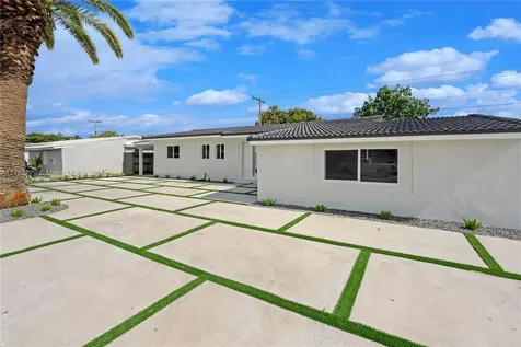 5300 NW 181st Terrace Miami Gardens FL 33055