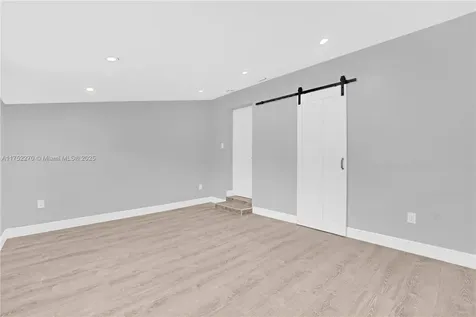 5300 NW 181st Terrace Miami Gardens FL 33055