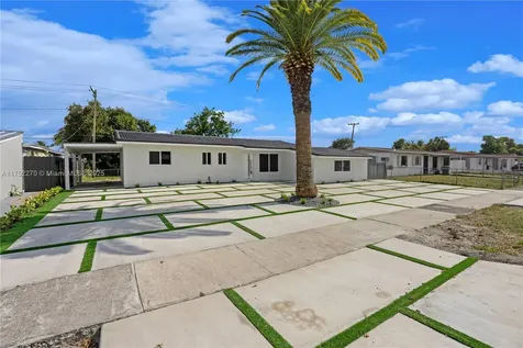 5300 NW 181st Terrace Miami Gardens FL 33055