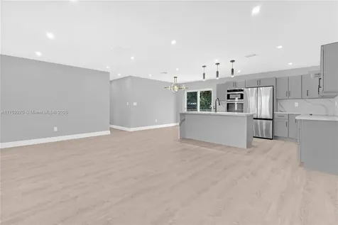 5300 NW 181st Terrace Miami Gardens FL 33055