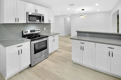 6880 SW 5th Court Pembroke Pines FL 33023