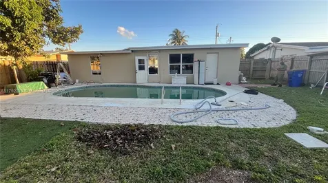 3591 NW 37th Street Lauderdale Lakes FL 33309