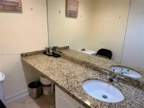 4001 S Ocean Drive Hollywood FL 33019