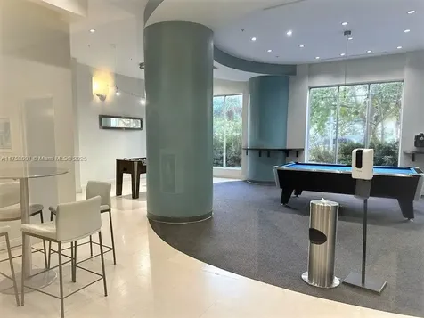 4001 S Ocean Drive Hollywood FL 33019