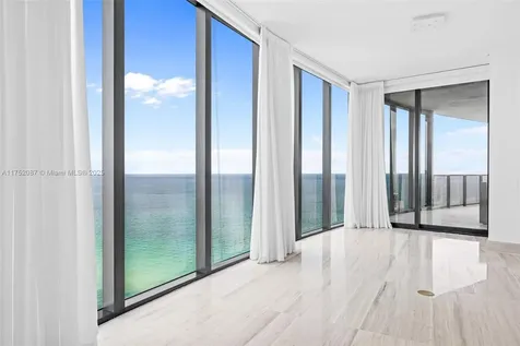 18555 Collins Avenue Sunny Isles Beach FL 33160