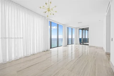 18555 Collins Avenue Sunny Isles Beach FL 33160