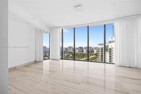 18555 Collins Avenue Sunny Isles Beach FL 33160