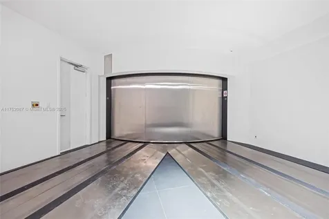 18555 Collins Avenue Sunny Isles Beach FL 33160