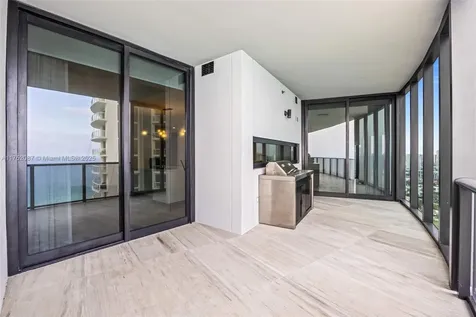 18555 Collins Avenue Sunny Isles Beach FL 33160
