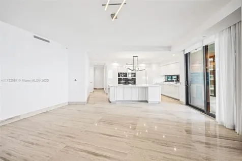 18555 Collins Avenue Sunny Isles Beach FL 33160