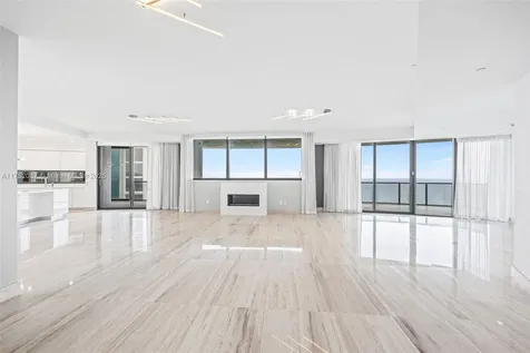 18555 Collins Avenue Sunny Isles Beach FL 33160